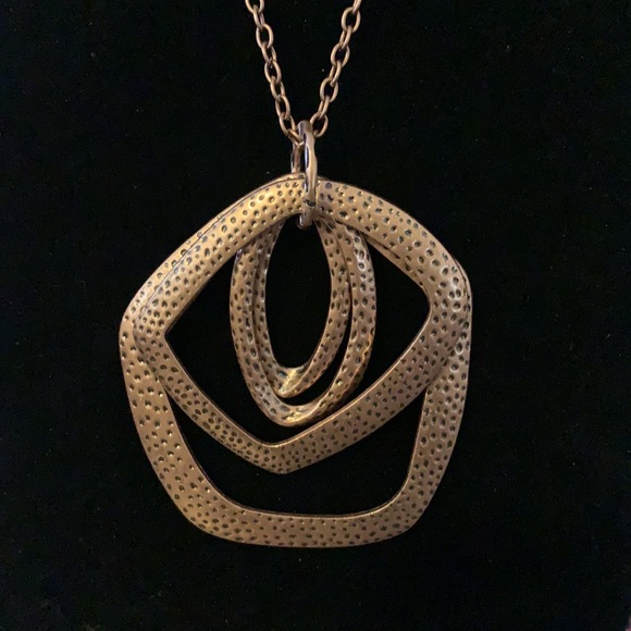 Paparazzi Necklace and Earrings Set - Picture 2 of 3